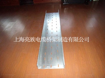 電氣系統中的托盤(pán)式橋架
