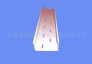 腐蝕性氣體會(huì )對鍍鋅網(wǎng)格橋架產(chǎn)生的影響
